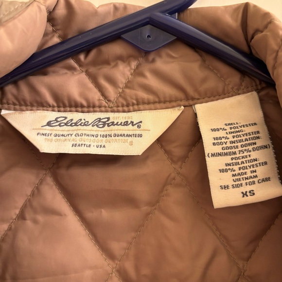Eddie Bauer Women’s Brown Goose Down Fill Quilted Puffer Vest Jacket Size XS - Picture 3 of 6